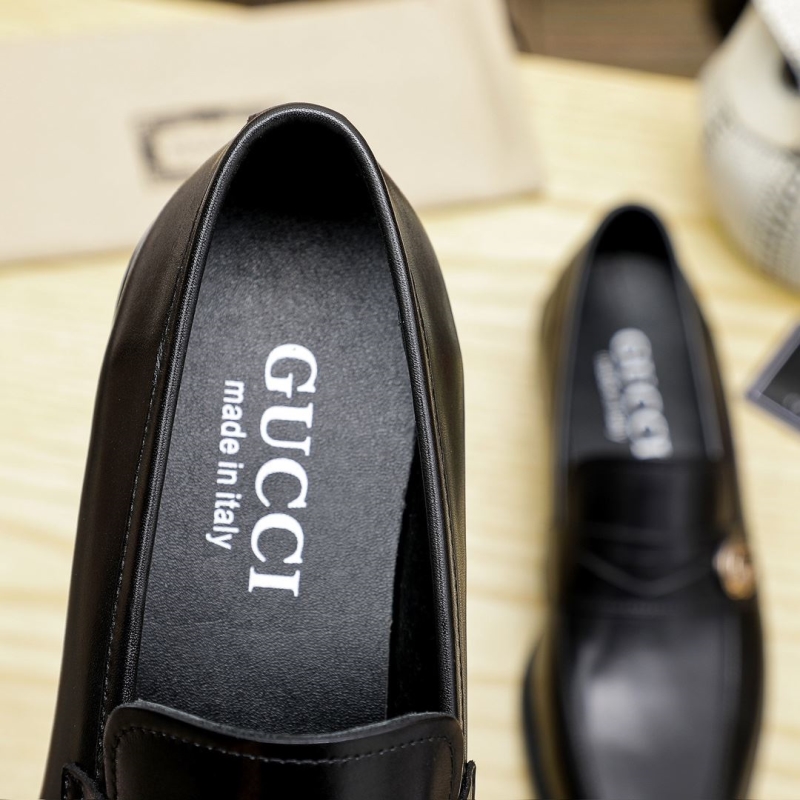 Gucci Leather Shoes